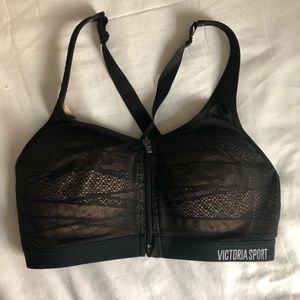 Victoria Secrets Knockout Sports Bra